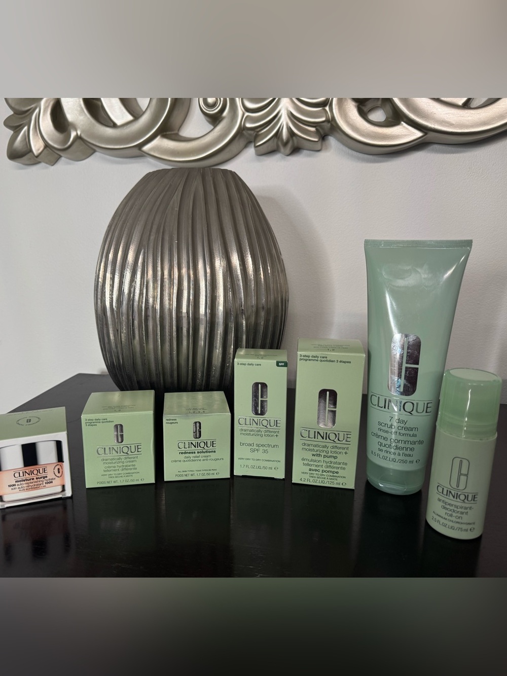 Clinique skincare bundle of 7 items new